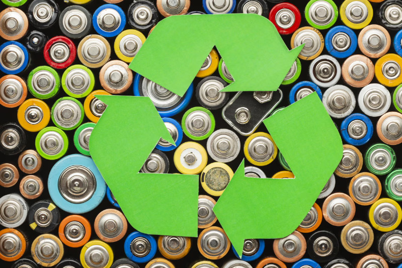 Conoce el reciclado de pilas en México: ¿Qué hace la industria para cuidar el medio ambiente y qué puedes hacer tú? 