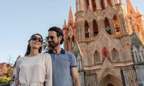 Vive las emblemáticas festividades de San Miguel de Allende durante el mes patrio