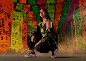 Under Armour presenta la Colección Día de Muertos con la estrella de flag football Diana Flores