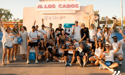 Celebración y éxito en el Medio Maratón 2024 de Los Cabos